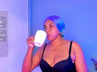 LovelyNicki's Live Sex Cam Show