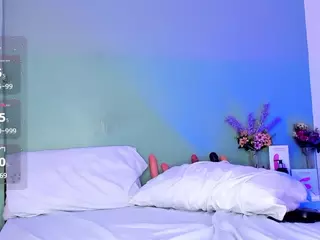 LovelyNicki's Live Sex Cam Show