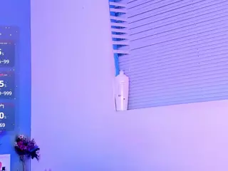 LovelyNicki's Live Sex Cam Show