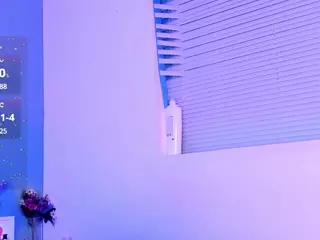 LovelyNicki's Live Sex Cam Show
