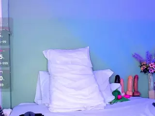 LovelyNicki's Live Sex Cam Show
