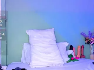 LovelyNicki's Live Sex Cam Show