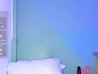 LovelyNicki's Live Sex Cam Show