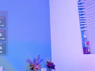 LovelyNicki's Live Sex Cam Show