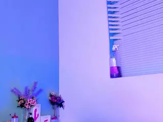 LovelyNicki's Live Sex Cam Show