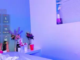 LovelyNicki's Live Sex Cam Show