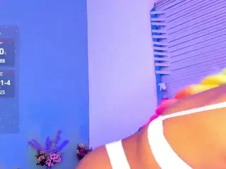 LovelyNicki's Live Sex Cam Show
