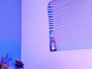 LovelyNicki's Live Sex Cam Show