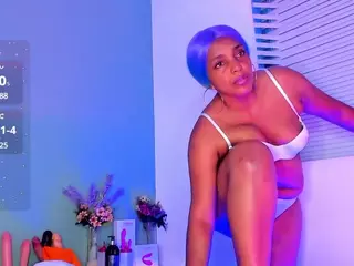 LovelyNicki's Live Sex Cam Show
