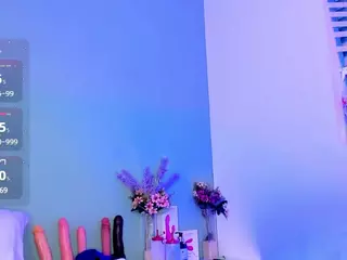 LovelyNicki's Live Sex Cam Show