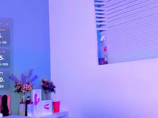 LovelyNicki's Live Sex Cam Show