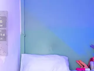 LovelyNicki's Live Sex Cam Show