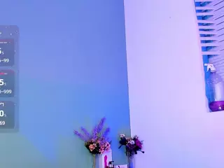 LovelyNicki's Live Sex Cam Show