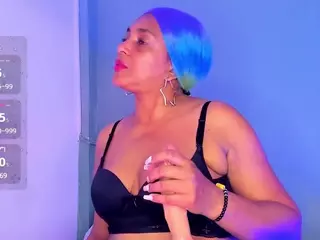 LovelyNicki's Live Sex Cam Show