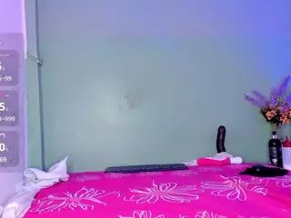 LovelyNicki's Live Sex Cam Show