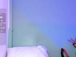 LovelyNicki's Live Sex Cam Show