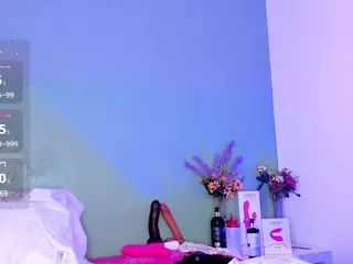 LovelyNicki's Live Sex Cam Show