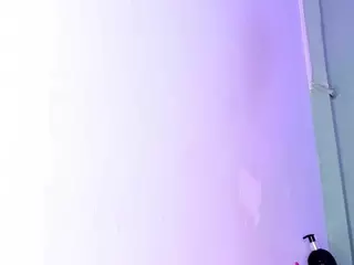LovelyNicki's Live Sex Cam Show