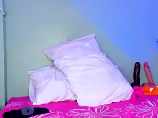 LovelyNicki's Live Sex Cam Show