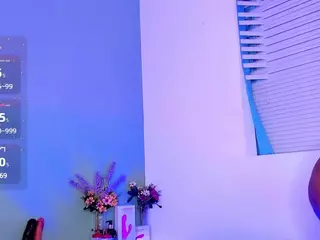 LovelyNicki's Live Sex Cam Show