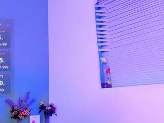 LovelyNicki's Live Sex Cam Show