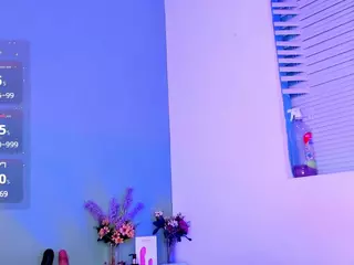 LovelyNicki's Live Sex Cam Show