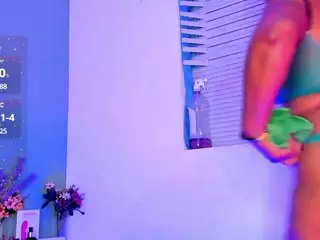 LovelyNicki's Live Sex Cam Show
