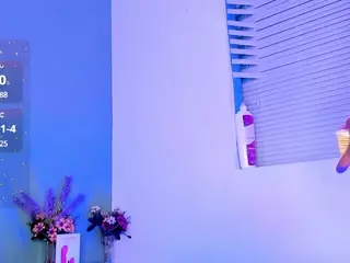 LovelyNicki's Live Sex Cam Show