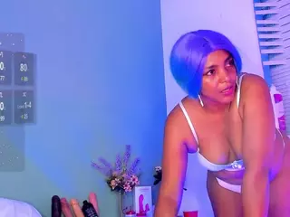 LovelyNicki's Live Sex Cam Show