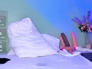 LovelyNicki's Live Sex Cam Show