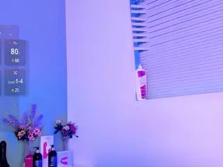 LovelyNicki's Live Sex Cam Show