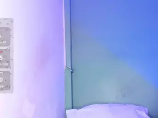 LovelyNicki's Live Sex Cam Show