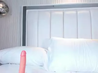 MartinaGrace's Live Sex Cam Show