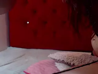 RousselVaads's Live Sex Cam Show