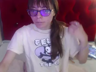RousselVaads's Live Sex Cam Show