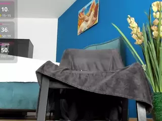 Nikki's Live Sex Cam Show