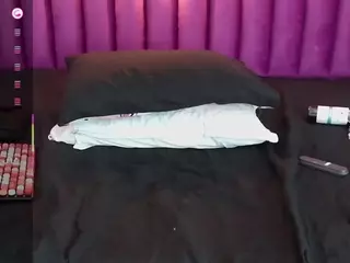 Samara's Live Sex Cam Show