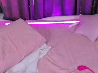 yorogumo's Live Sex Cam Show