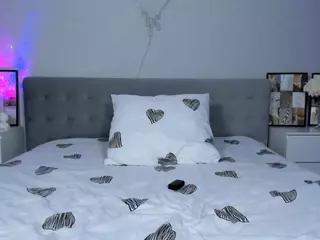 lnfiniteDesire's Live Sex Cam Show
