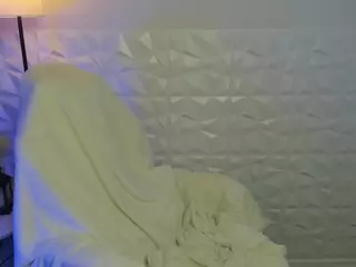 Mary-Xextra's Live Sex Cam Show