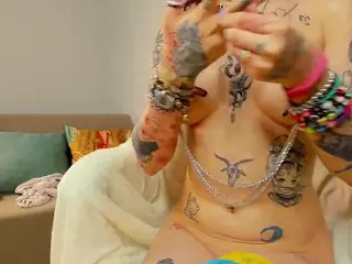 Mary-Xextra's Live Sex Cam Show
