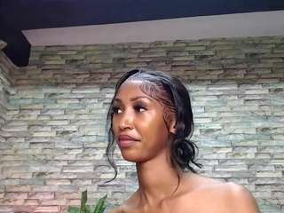 Nisha-lee