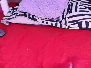 violetta-lond's Live Sex Cam Show
