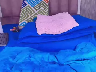 violetta-lond's Live Sex Cam Show