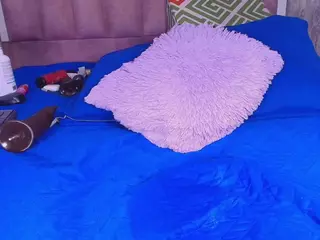 violetta-lond's Live Sex Cam Show