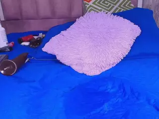 violetta-lond's Live Sex Cam Show