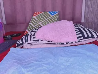 violetta-lond's Live Sex Cam Show