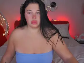 ArianaDark's Live Sex Cam Show