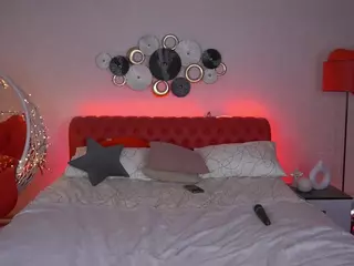 ArianaDark's Live Sex Cam Show