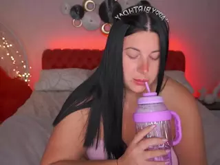 ArianaDark's Live Sex Cam Show